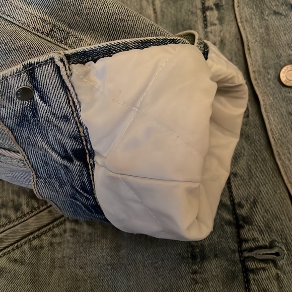 Gap women’s oversized Sherpa denim jacket - Picture 6 of 11